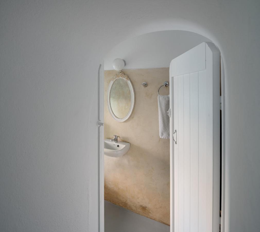 Cave Agapi Apartment Oia  Bagian luar foto