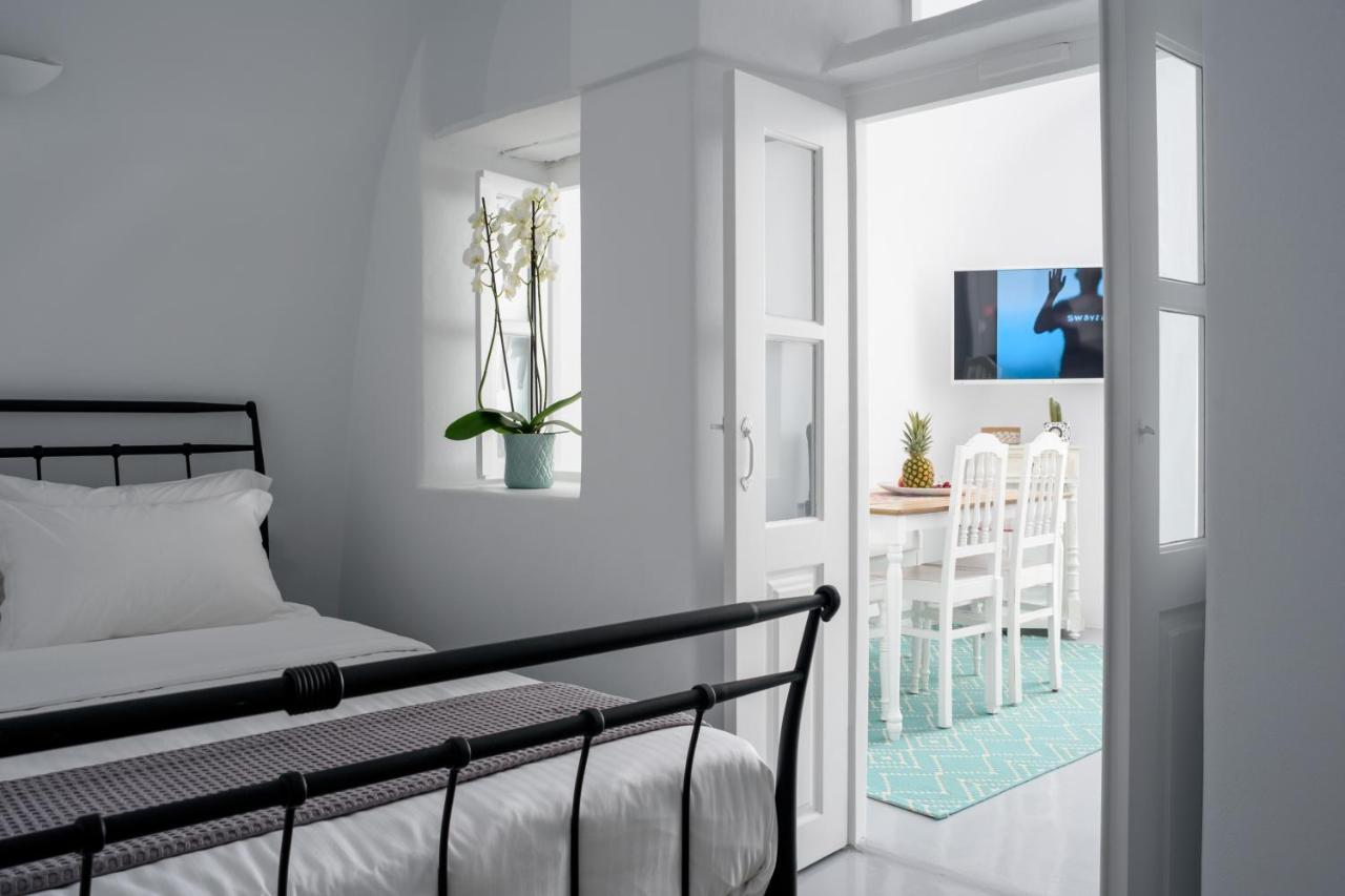 Cave Agapi Apartment Oia  Bagian luar foto