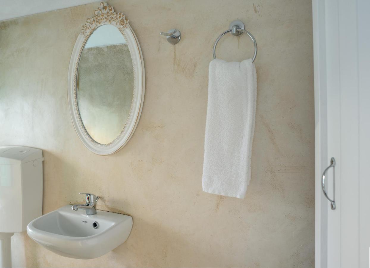 Cave Agapi Apartment Oia  Bagian luar foto